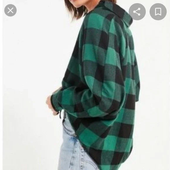 BDG Urban Outfitters Green and Black plaid Tie front long sleeve Top - Picture 4 of 9